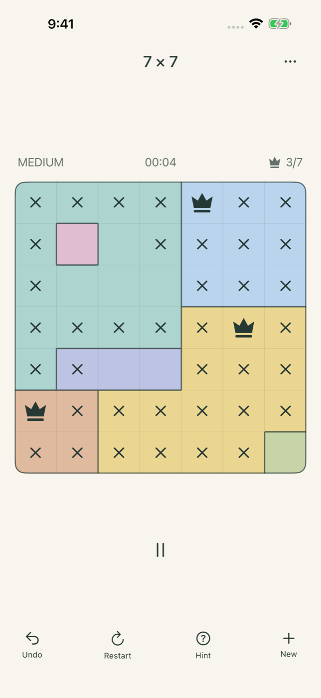 Crowns gameplay on iPhone